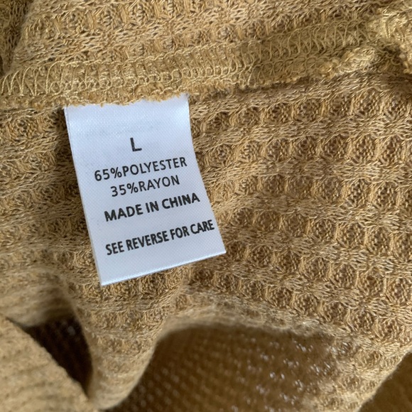 NWOT Large Wishlist Top - Picture 4 of 4